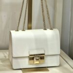 furla-venere-beyaz-3