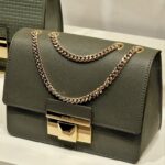 FURLA Venere Crossbody Kadın Çanta Ayarlanabilir Metal Askı Koyu Yeşil