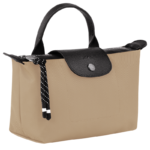 longchamp-energy-pouch-kil-rengi-1