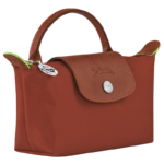 longchamp-green-pouch-kestane-1