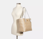 coach-city-tote-bag-krem-beyaz-1-1.png