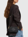 tory-burch-perry-bombe-siyah-kumas-1