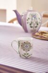 pip-lily-lotus-145ml-mug-off-white-1