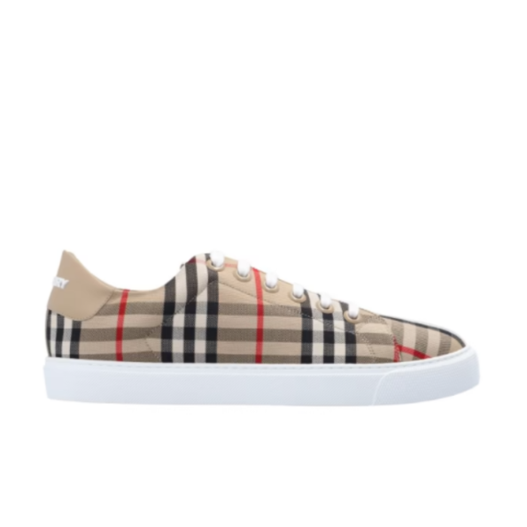 burberry kadin sneaker kareli 1