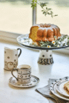 anthropologie-bistro-kek-standi-1