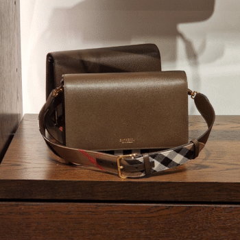 Burberry Mackford Kadın Çanta Koyu Kahverengi Uzun Askılı Kol Çantası Deri Kapak Check Desen