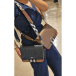 Burberry mackford siyah (2)